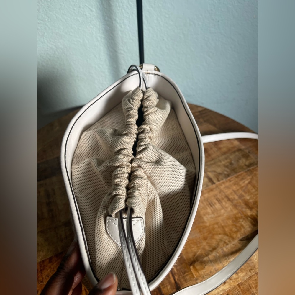 Michael Kors Euc Straw Capsule Eden Medium Bag - image 6